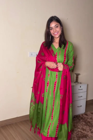 Women’s Printed Kurta Set with Matching Dupatta for Everyday Ethnic Wear and Festive Comfort